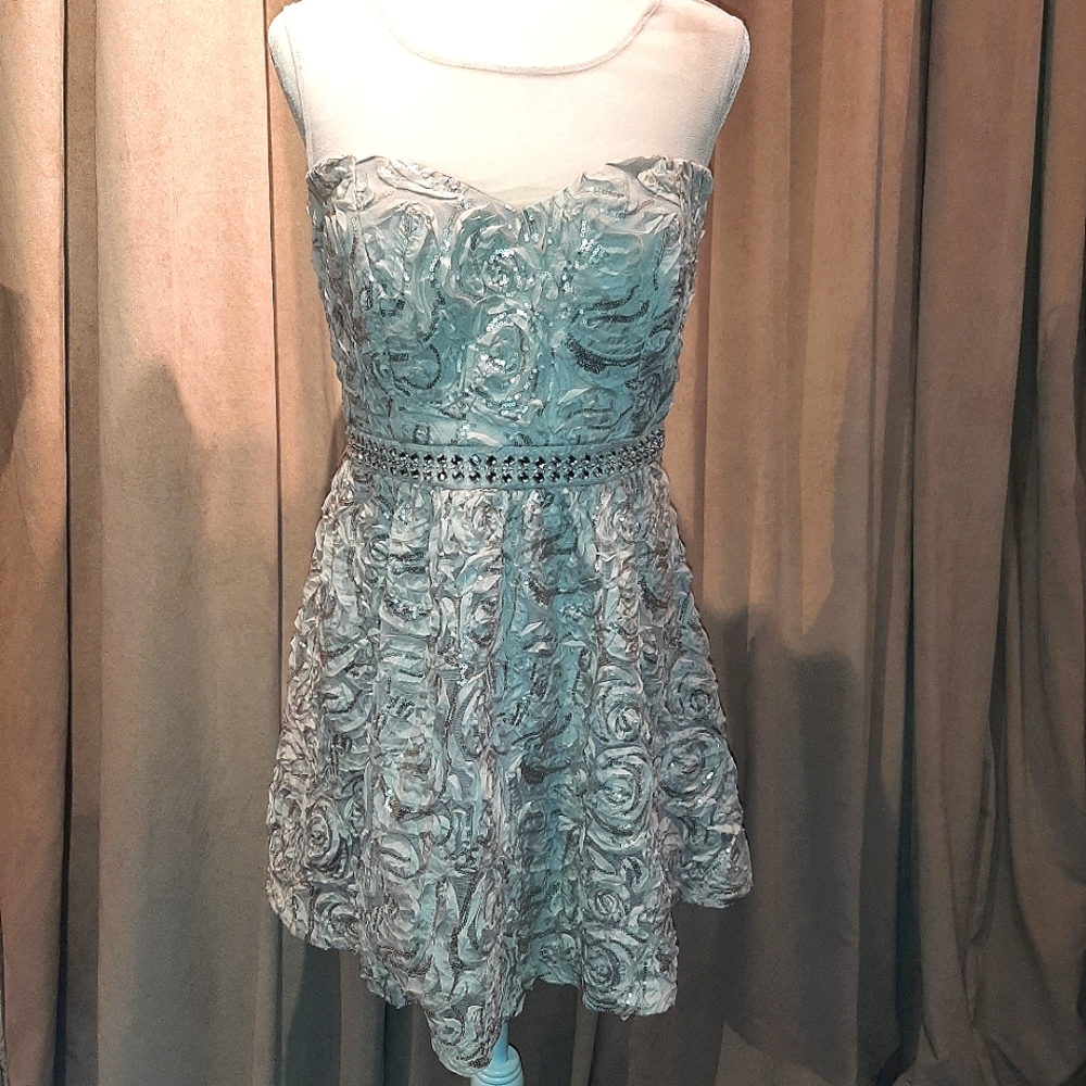 As U wish formal dress